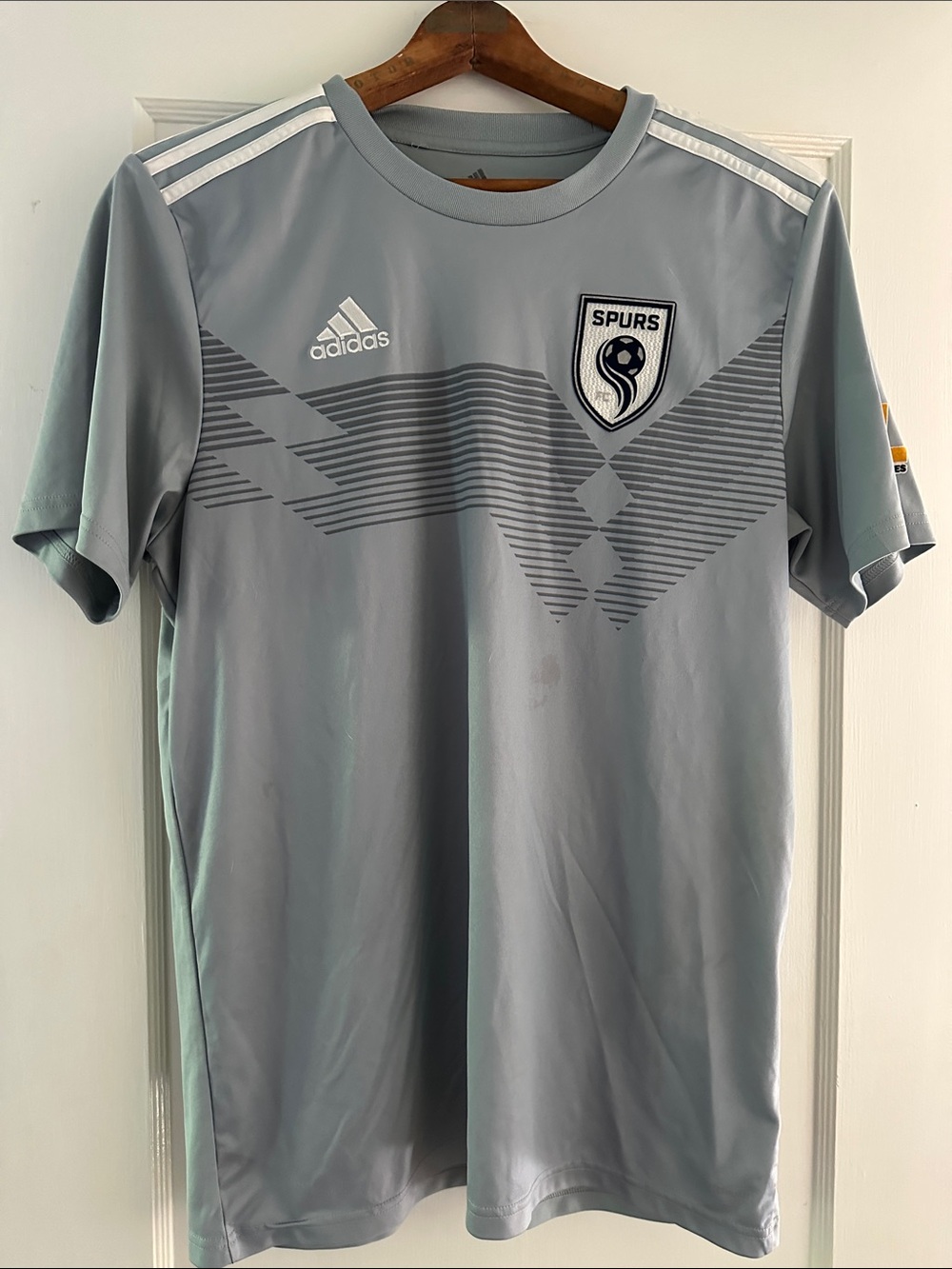 adidas Men’s Light Gray Spurs Soccer Jersey Large